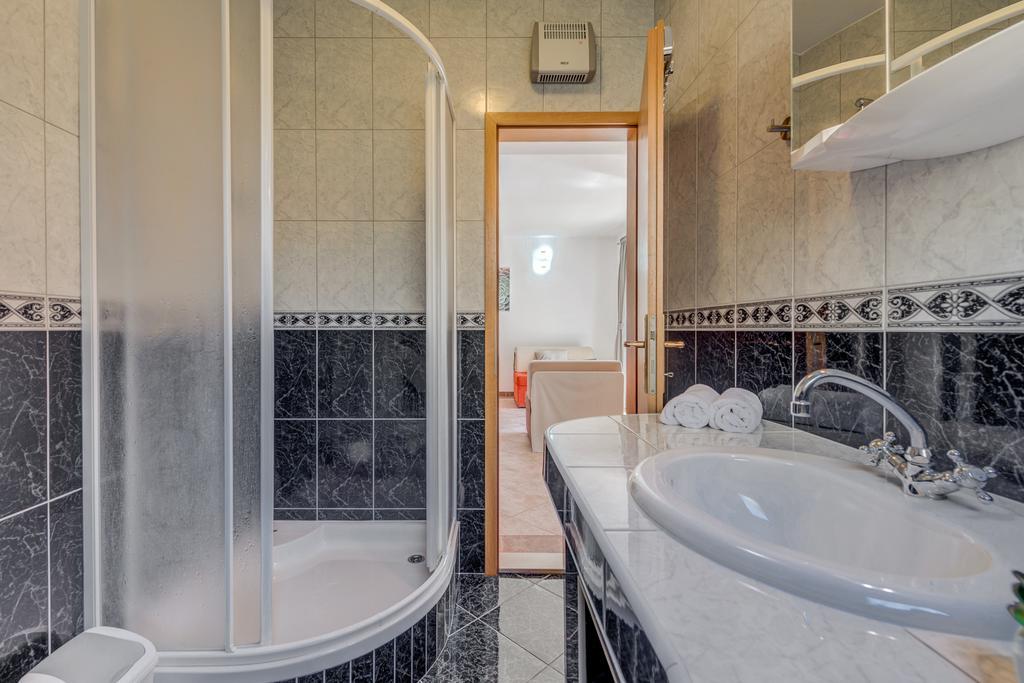 Holiday Home Mirna Vala Sevid Εξωτερικό φωτογραφία