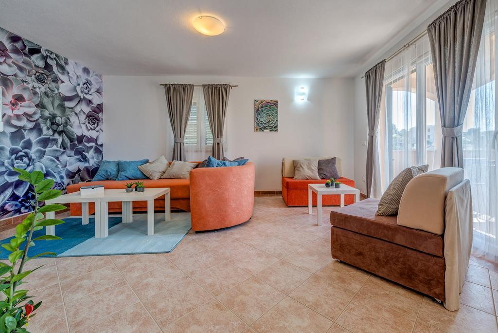 Holiday Home Mirna Vala Sevid Εξωτερικό φωτογραφία