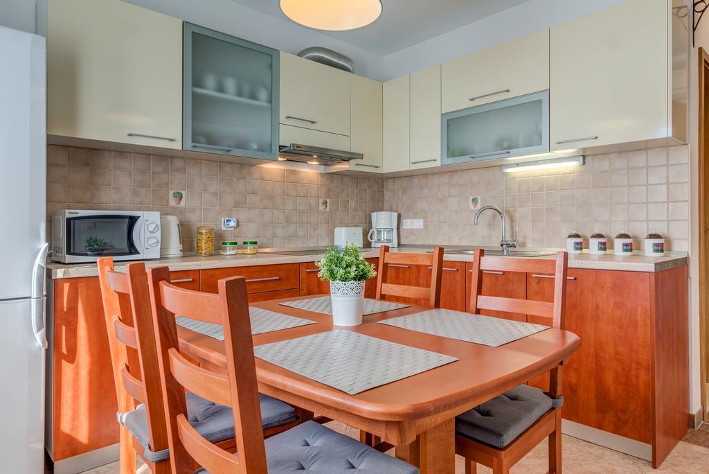Holiday Home Mirna Vala Sevid Εξωτερικό φωτογραφία