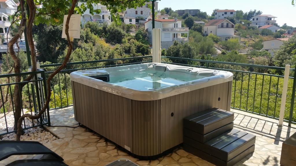Holiday Home Mirna Vala Sevid Εξωτερικό φωτογραφία