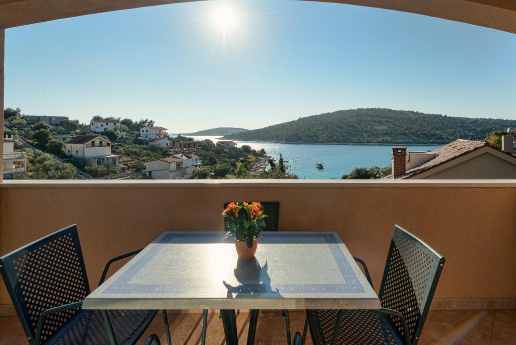Holiday Home Mirna Vala Sevid Εξωτερικό φωτογραφία