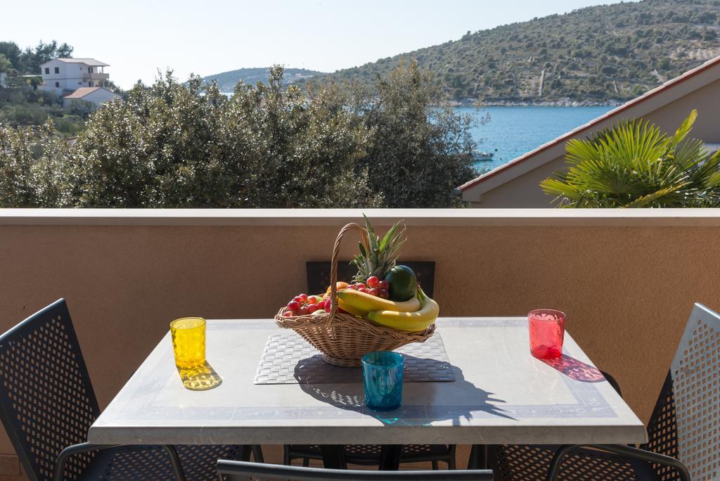 Holiday Home Mirna Vala Sevid Εξωτερικό φωτογραφία