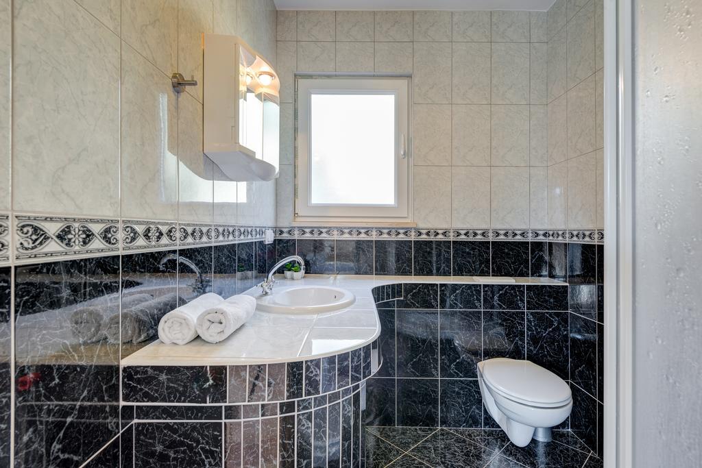 Holiday Home Mirna Vala Sevid Εξωτερικό φωτογραφία