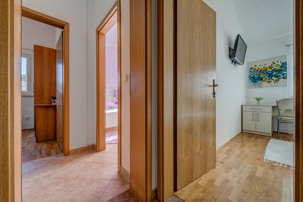 Holiday Home Mirna Vala Sevid Εξωτερικό φωτογραφία